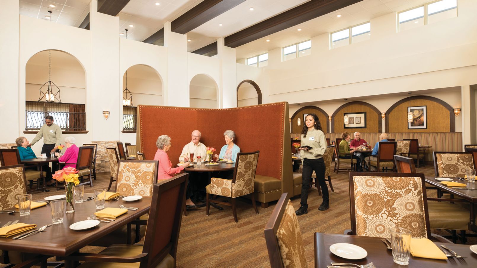 Eagle's Trace Senior Living Community Reviews Senior Living Amenities and Activities in West Houston | Eagle's Trace